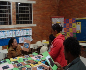 Photo 1: One of the pedagogical workshops made to image reading by students  EJA